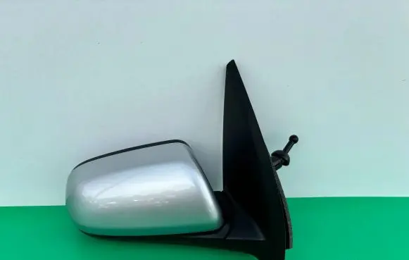 Chevrolet Aveo Manual wing mirror E4012312
