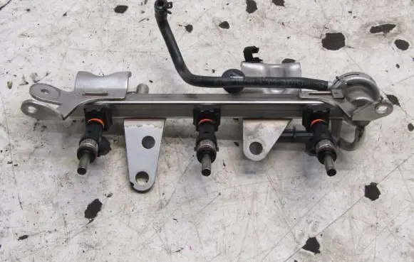 Nissan Micra K14 Fuel main line pipe 223200335R