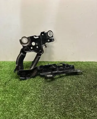 BMW 3 G20 G21 Engine bonnet/hood hinges 7450590 13989610