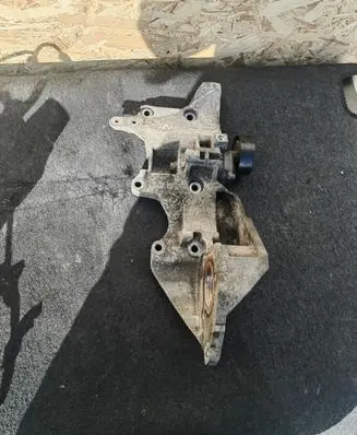 Audi A1 Generator/alternator bracket 03L903143Q