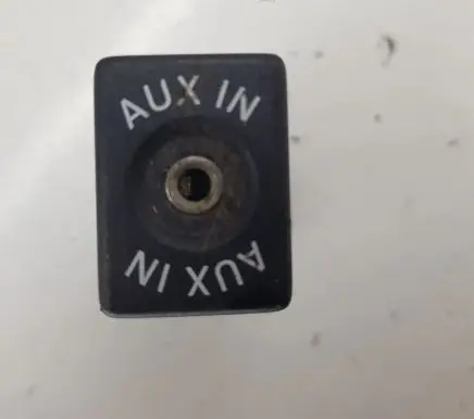 Volkswagen Touran II AUX in-socket connector 5M0035724