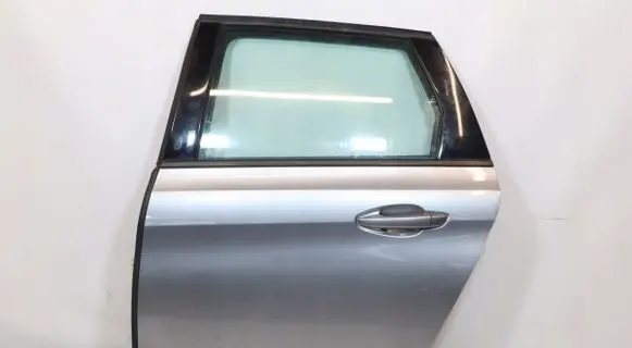 Peugeot 408 II Rear door 