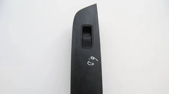 Volkswagen Golf VI Electric window control switch 03124610 GS1D66380