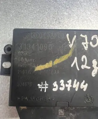 Volvo S70 V70 V70 XC Parking PDC control unit/module 31341090