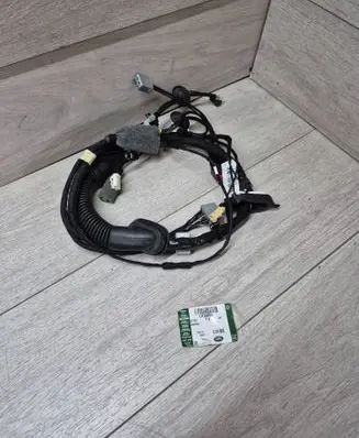 Land Rover Range Rover Velar Parking sensor (PDC) wiring loom LR166004
