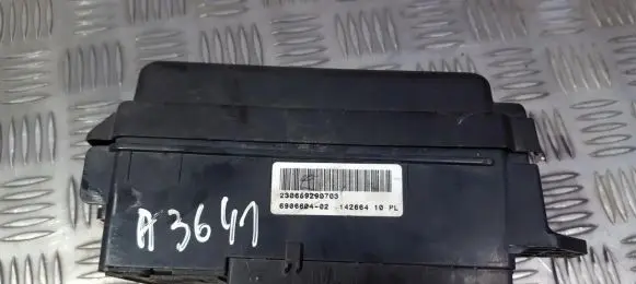 Mini One - Cooper R50 - 53 Fuse box set 690660402 6906604-02
