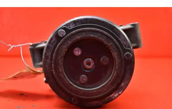 BMW X3 E83 Air conditioning (A/C) compressor (pump)