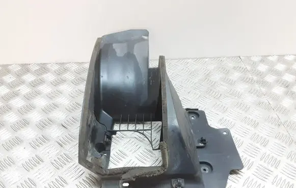 Toyota Avensis Verso Intercooler air channel guide 790927020