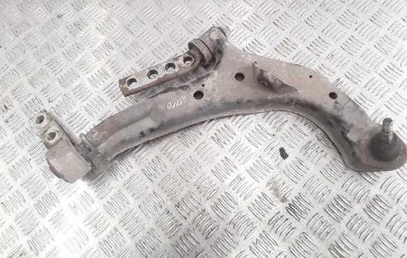 Nissan Almera Tino Front lower control arm/wishbone 128014