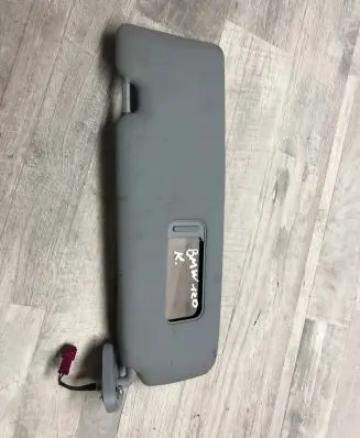 BMW 1 E81 E87 Sun visor 7252505 301010