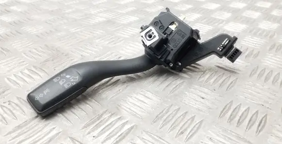 Audi TT TTS Mk2 Indicator stalk 8P0953513E