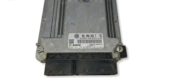 Volkswagen Tiguan Engine control unit/module 03L906022T 03L906022G 0281014396