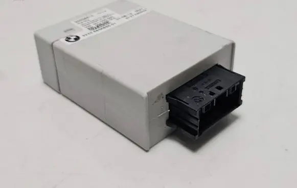 BMW M6 Steering rack control module 6856855 20258810 001000000