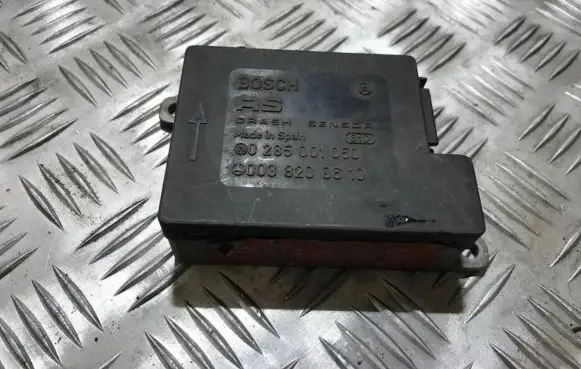 Mercedes-Benz E W124 Airbag control unit/module 0285001050 0038200610
