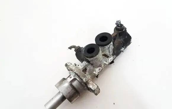 Volvo S40, V40 Master brake cylinder 311947