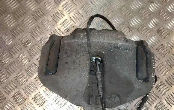 BMW 5 GT F07 Front brake caliper