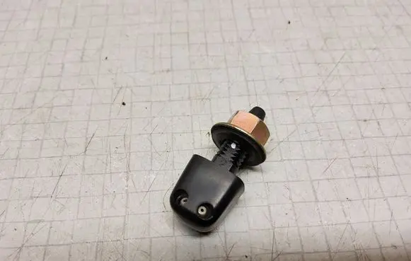 Nissan Primera Windshield washer spray nozzle 
