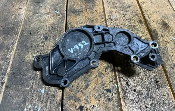 Mercedes-Benz E W211 Timing chain cover A6460160206 6460160206