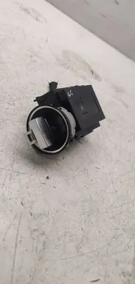 Volkswagen PASSAT CC Ignition lock 3C0905843AD