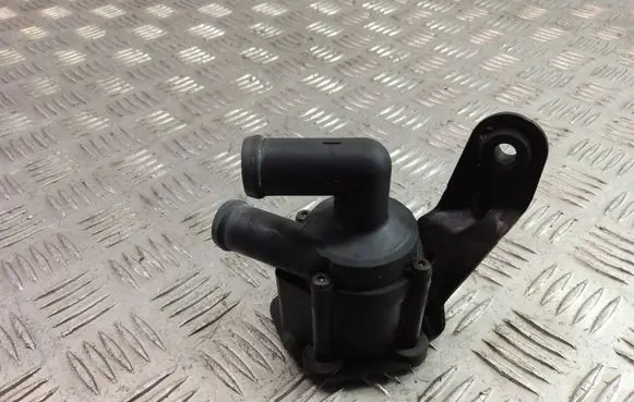 BMW 7 F01 F02 F03 F04 Electric auxiliary coolant/water pump 9183714