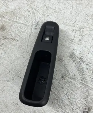 Citroen C3 Electric window control switch 98007337ZD