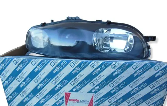 Fiat Marea Headlight/headlamp 46463035