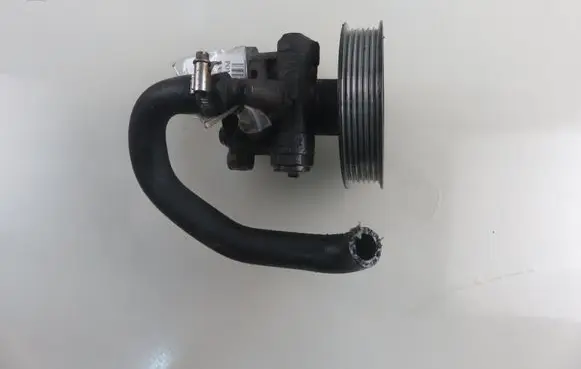 Volkswagen Sharan Power steering pump 7M0145157AA