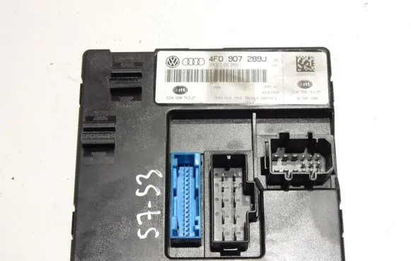 Audi A6 S6 C6 4F Comfort/convenience module 4F0910233M 5753