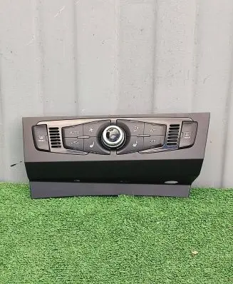 Audi A5 8T 8F Climate control unit 8K1820043AT