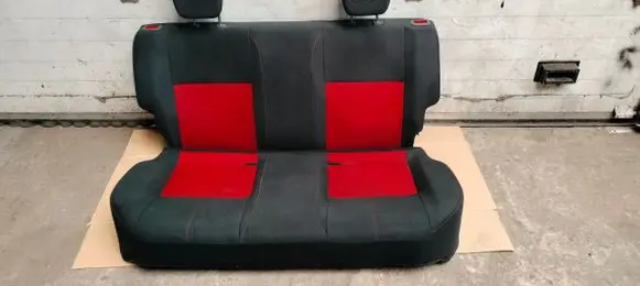 Suzuki Swift I Rear seat 