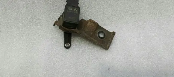 Rear air suspension level height sensor