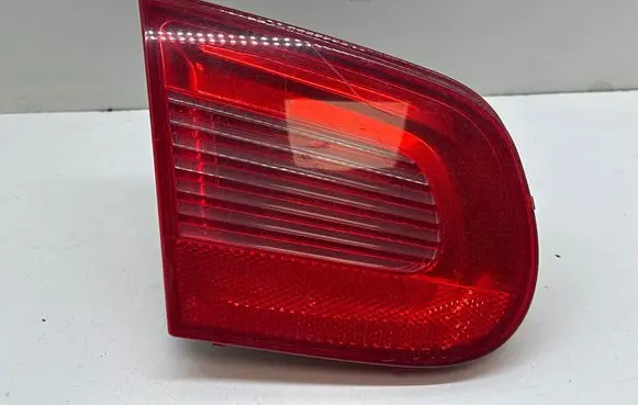 Volkswagen Eos Tailgate rear/tail lights 1Q0945093