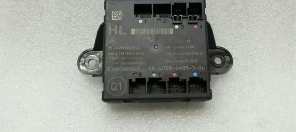 Mercedes-Benz CLS C218 X218 Door control unit/module A2189001401