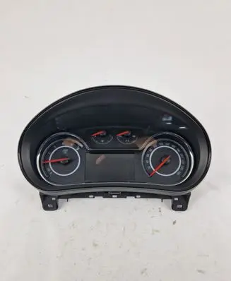 Opel Insignia A Speedometer (instrument cluster) 39085469