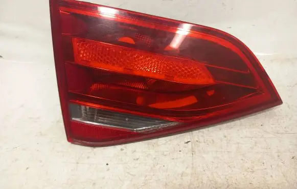 Audi A4 S4 B8 8K Tailgate rear/tail lights 166973