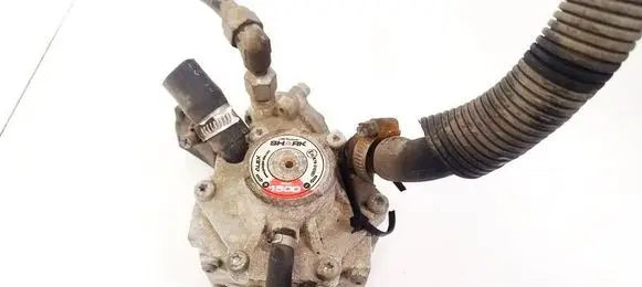 Mercedes-Benz C W203 LP gas reducer E2067R010951