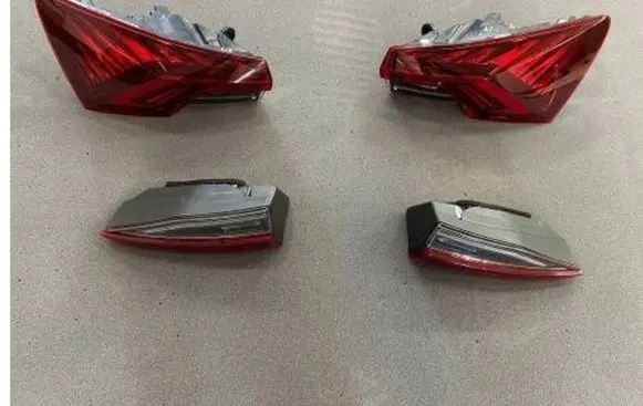 Rear/tail lights set