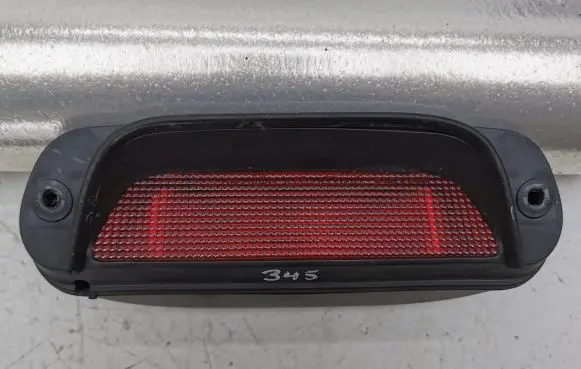 Honda CR-V Third/center stoplight