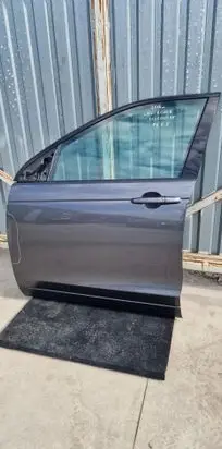 Land Rover Discovery Sport Front door 