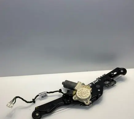 Mercedes-Benz E W211 Rear door window regulator with motor A2117300346 2117300346
