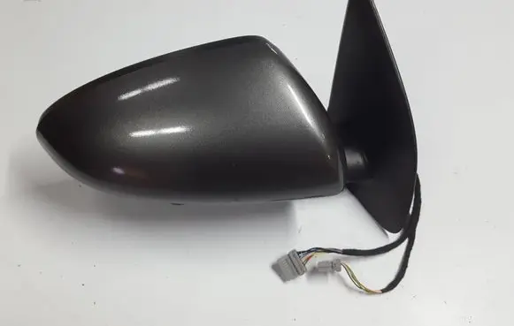 Nissan Qashqai Front door electric wing mirror 
