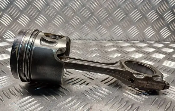 Seat Leon (1M) Piston with connecting rod 028H