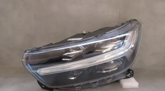 Volvo XC40 Headlight/headlamp