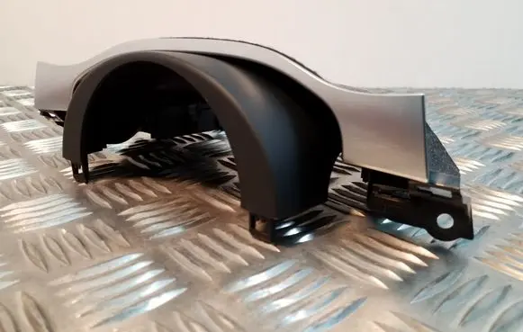 Steering wheel column trim