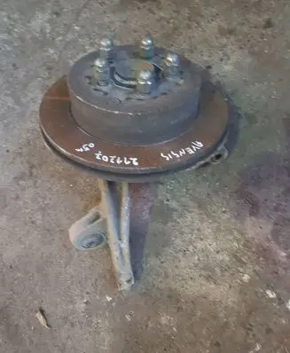 Toyota Avensis T250 Rear wheel hub