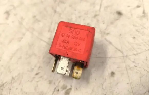 Audi A4 S4 B5 8D Other relay 899519000