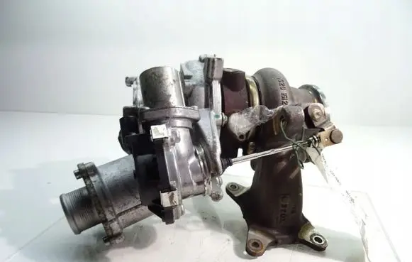 Volkswagen Golf VII Turbo 06K145722G