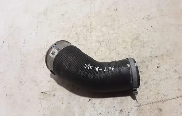 Volvo S90, V90 Intercooler hose/pipe 31657758