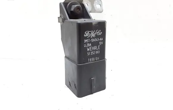 Volvo V50 Glow plug pre-heat relay 3M5T12A343AA
