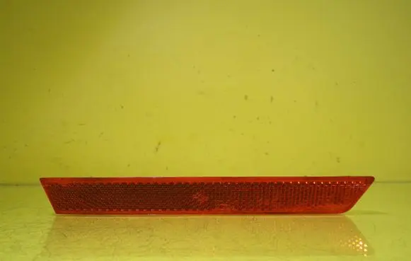 Rear tail light reflector